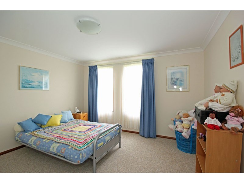The Oaks NSW 2570