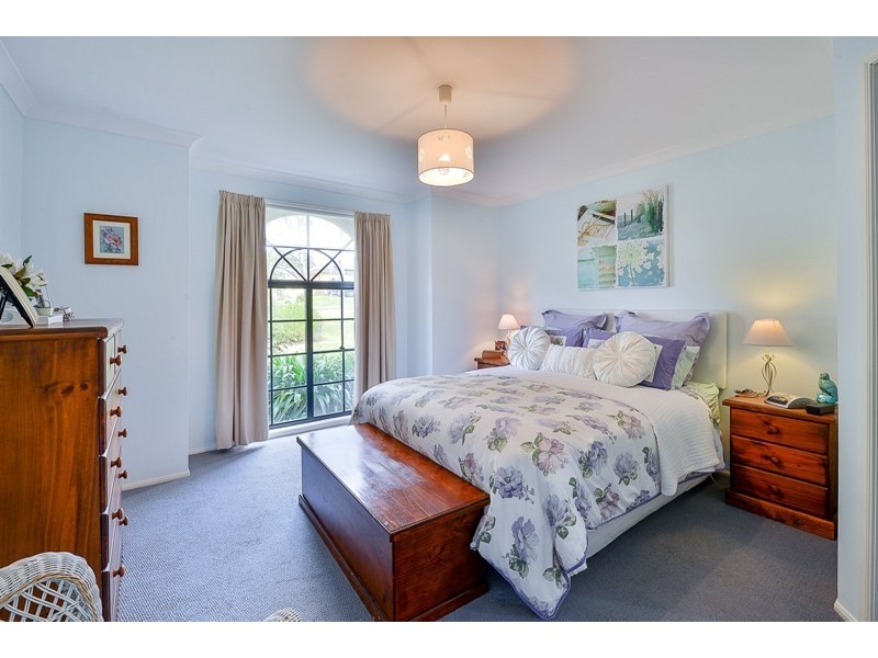 10 Fitzroy Street, Hill Top NSW 2575