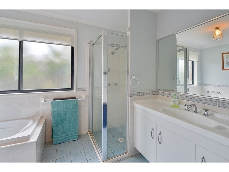 10 Fitzroy Street, Hill Top NSW 2575