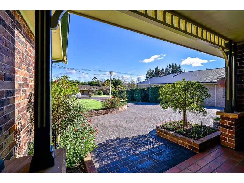 48 Merlin Street, The Oaks NSW 2570