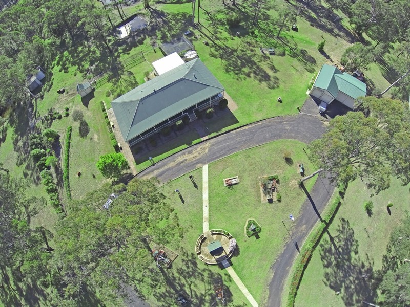 16 Elizabeth Way, Hill Top NSW 2575