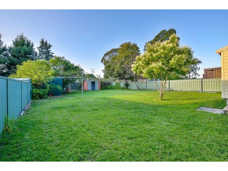 55 Oaks Street, Thirlmere NSW 2572