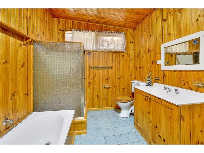 55 Oaks Street, Thirlmere NSW 2572