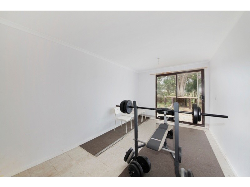 15 Wild Street, Picton NSW 2571