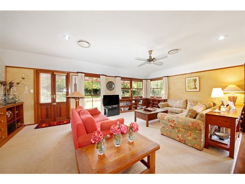 7 Railway Parade, Buxton NSW 2571