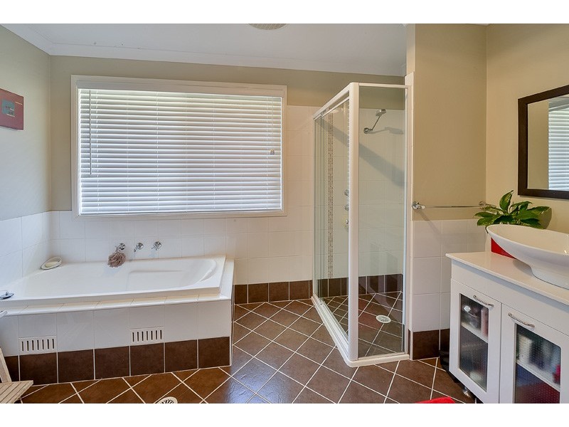 185 Cedar Creek Road, Thirlmere NSW 2572