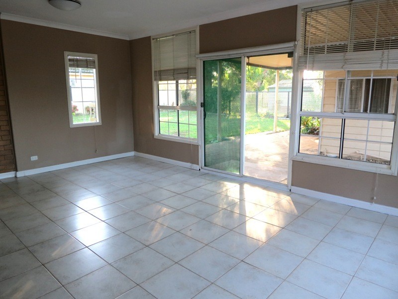 31 Rita Street, Thirlmere NSW 2572