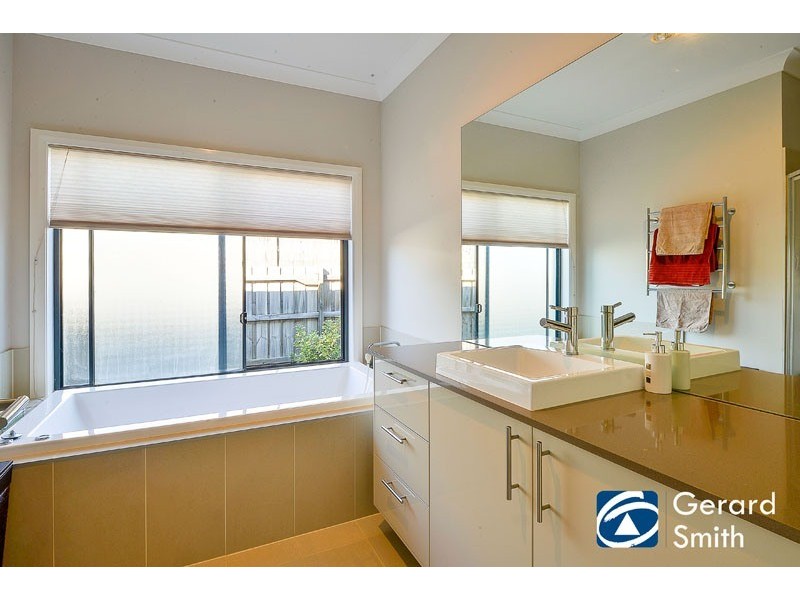 6 Doneley Street, Wilton NSW 2571