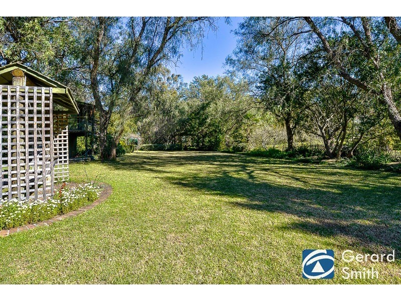 11 Coldenham Road, Picton NSW 2571