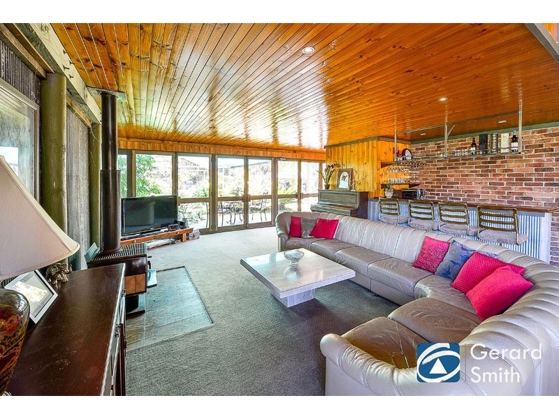 11 Coldenham Road, Picton NSW 2571