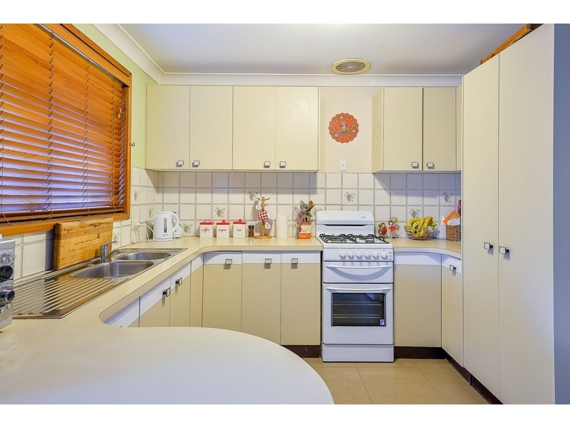 2/68 Bell Street, Thirlmere NSW 2572