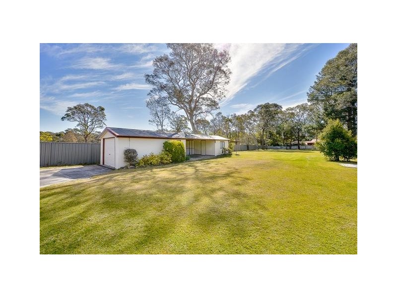 83 Thirlmere Way, Tahmoor NSW 2573