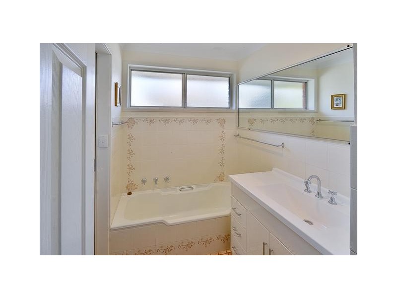 83 Thirlmere Way, Tahmoor NSW 2573