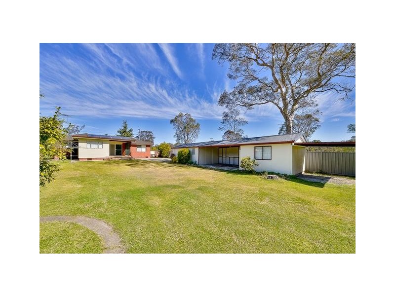 83 Thirlmere Way, Tahmoor NSW 2573
