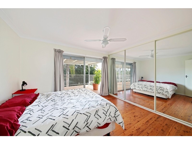 60 Remembrance Drive, Tahmoor NSW 2573