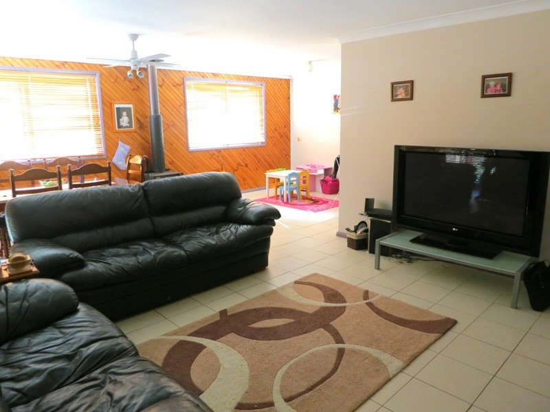1 Dutton Road, Buxton NSW 2571