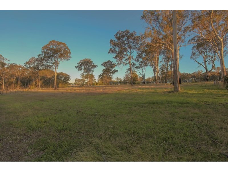 35 Scroggies Road, Thirlmere NSW 2572