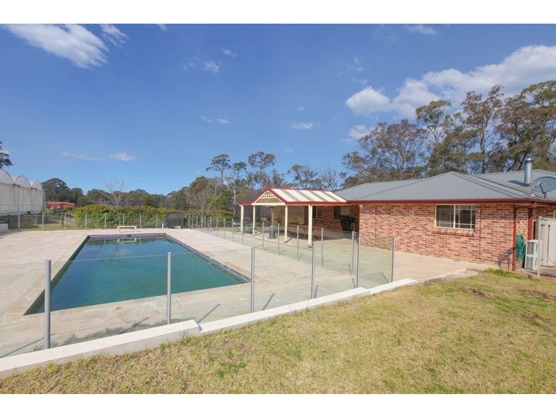 75 Shelleys Lane, Thirlmere NSW 2572