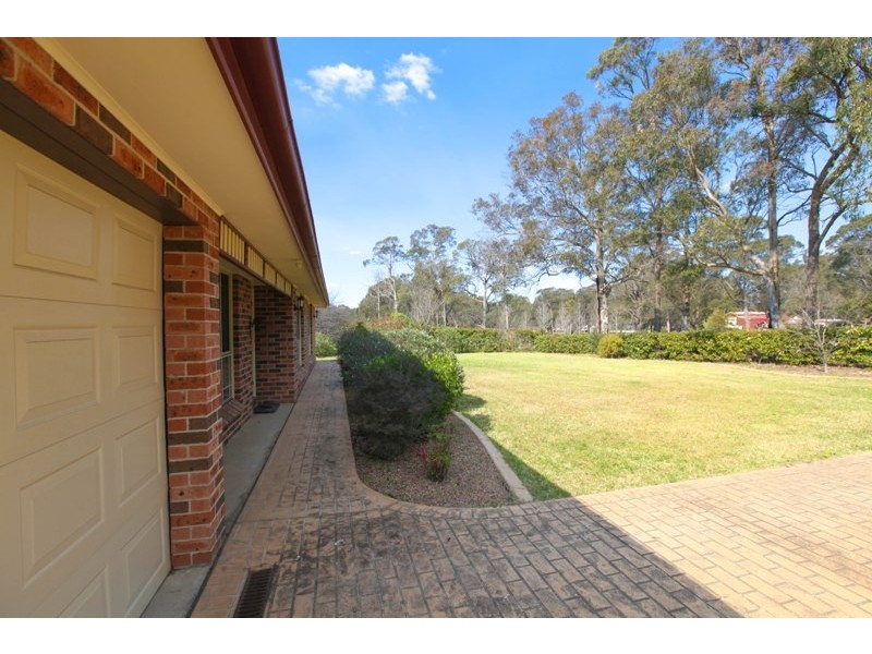 75 Shelleys Lane, Thirlmere NSW 2572