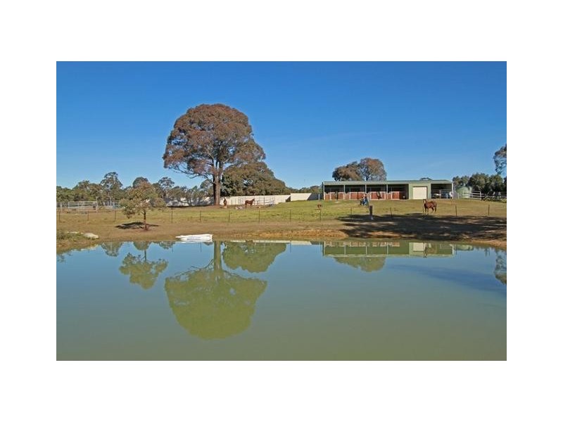144 Lyrebird Road, Pheasants Nest NSW 2574