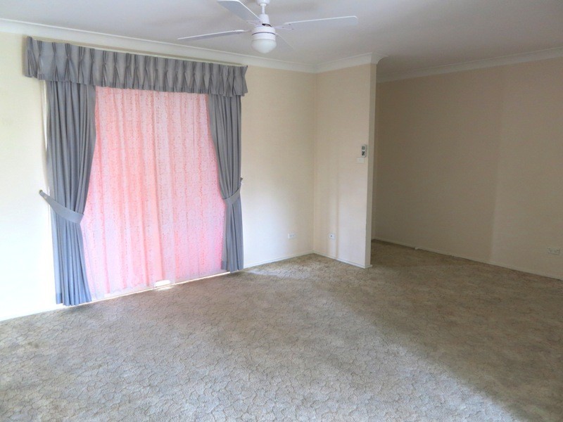 2/46 Struan Street, Tahmoor NSW 2573