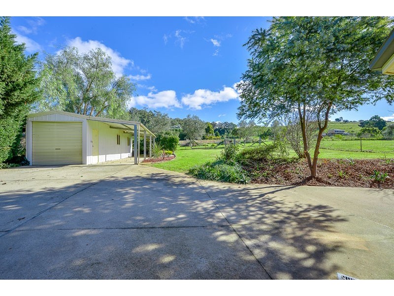 100 Camden Road, Douglas Park NSW 2569