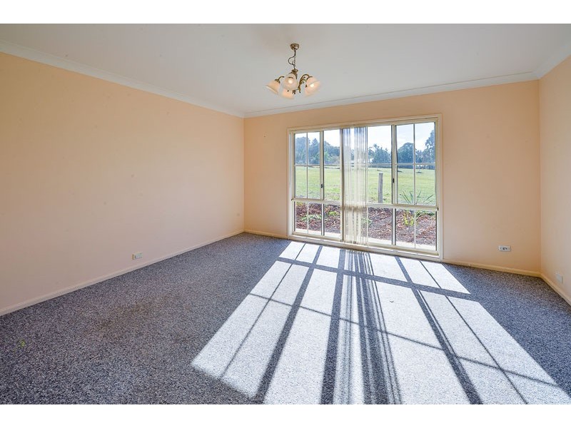100 Camden Road, Douglas Park NSW 2569