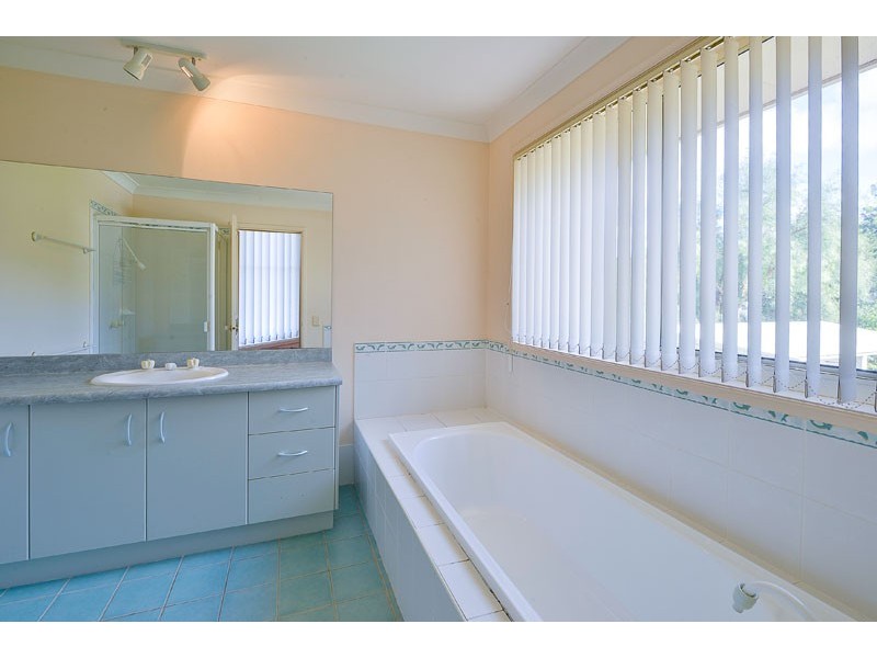 100 Camden Road, Douglas Park NSW 2569