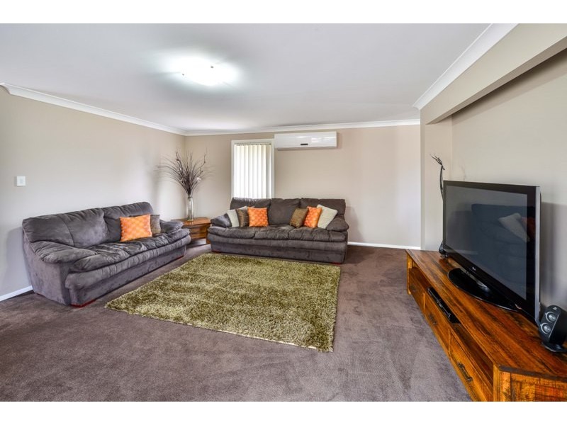 73a Remembrance Drive, Tahmoor NSW 2573