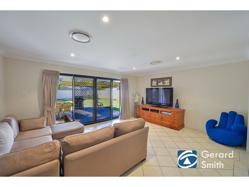 10 Jack Davis Place, Bargo NSW 2574