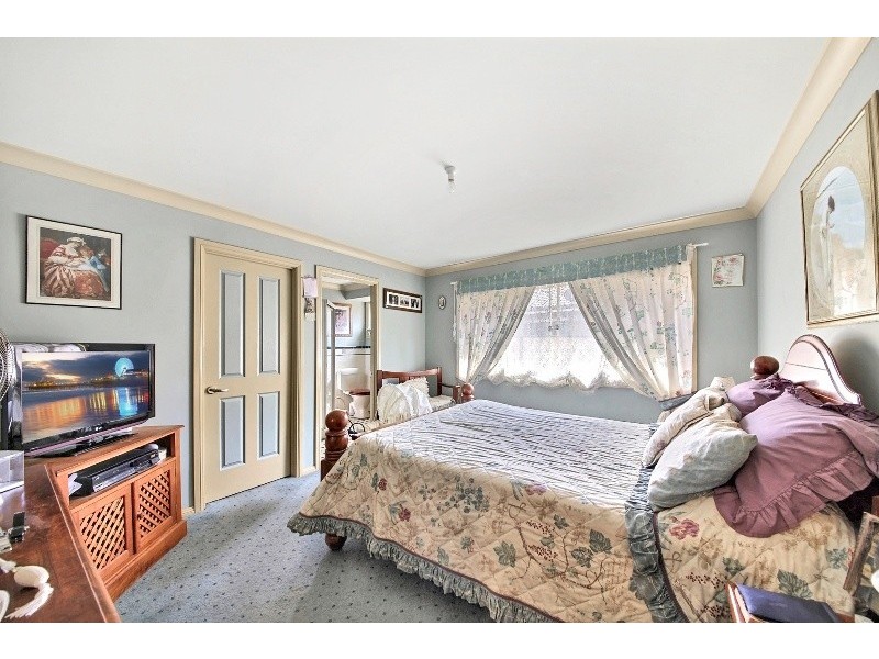 5 Mahonga Street, Tahmoor NSW 2573