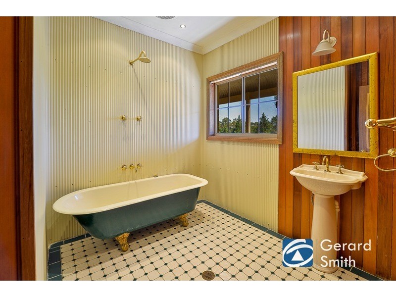 144 Lyrebird Road, Pheasants Nest NSW 2574