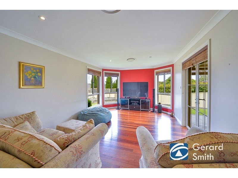 12 Ayreshire Gardens, Picton NSW 2571