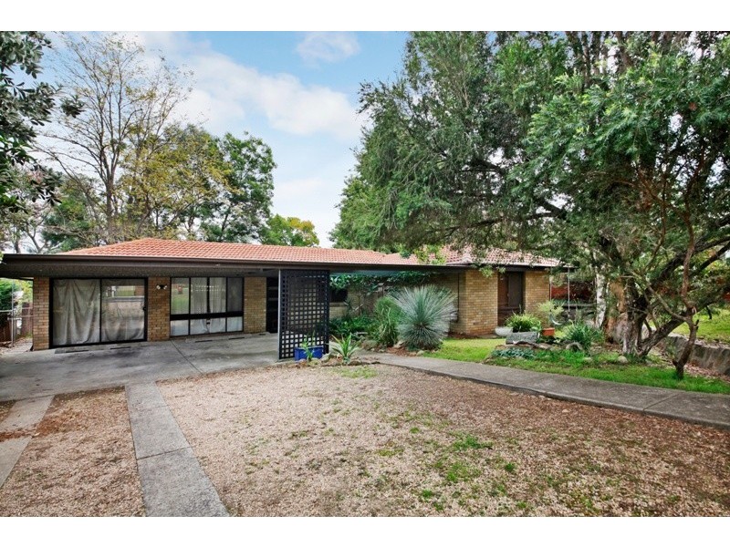 15 Wild Street, Picton NSW 2571