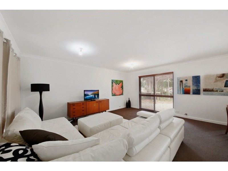 15 Wild Street, Picton NSW 2571