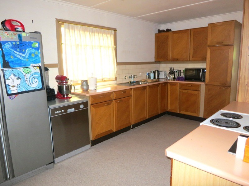 6 Macquariedale Road, Appin NSW 2560