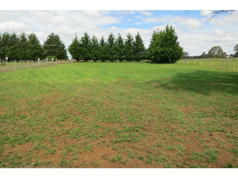 75A Nightingale Road, Pheasants Nest NSW 2574