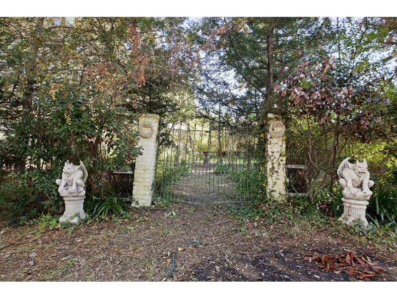 230 Rockford Road, Tahmoor NSW 2573