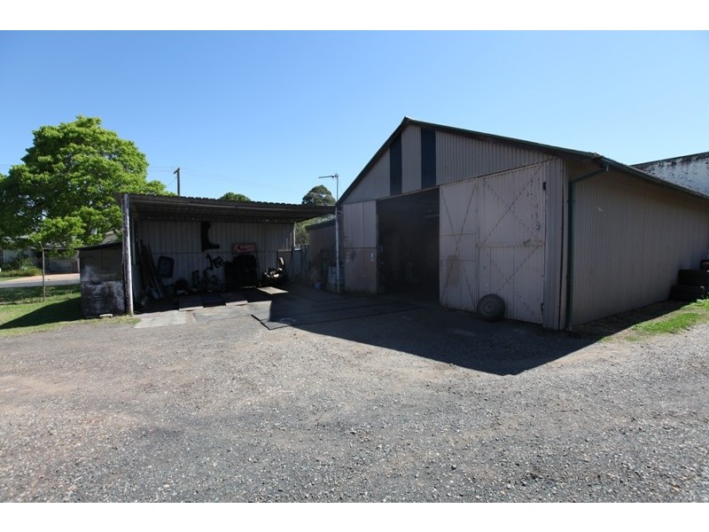 72 Westbourne Avenue, Thirlmere NSW 2572