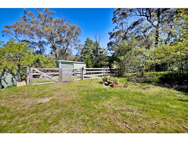 19 Bertha Street, Hill Top NSW 2575