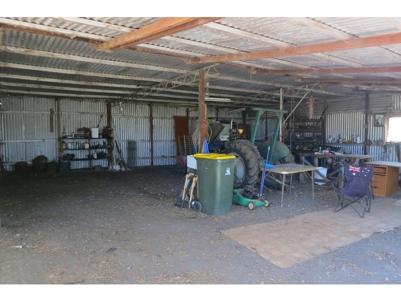 95 Burns Road, Thirlmere NSW 2572