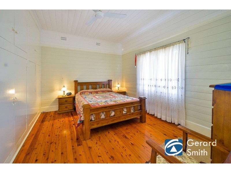 15 Campbell Street, Picton NSW 2571