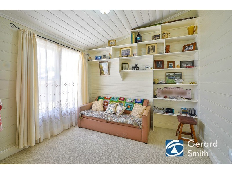 15 Campbell Street, Picton NSW 2571