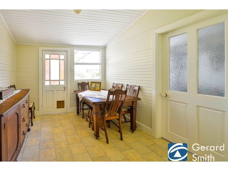 15 Campbell Street, Picton NSW 2571