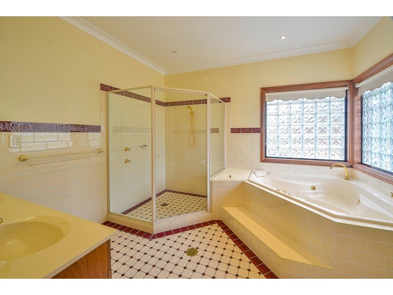 51 The Grange, Picton NSW 2571