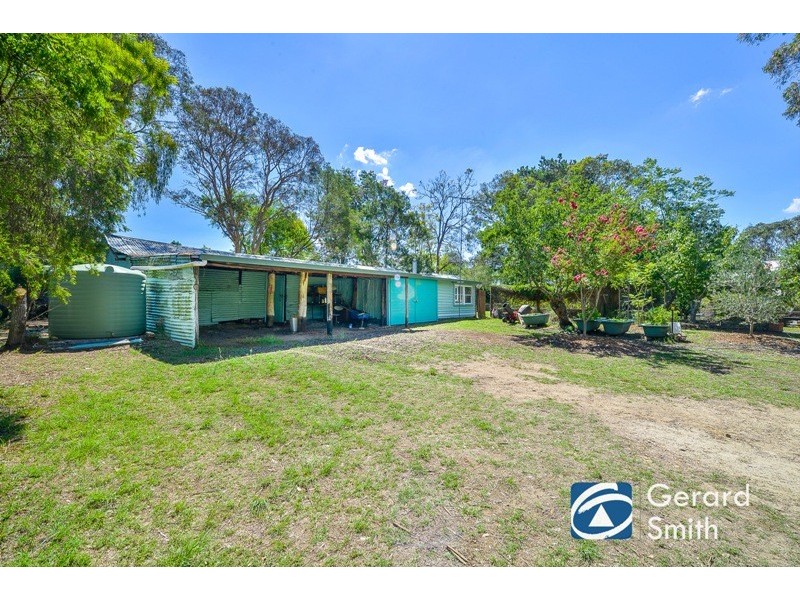 10 Carra Avenue, Douglas Park NSW 2569