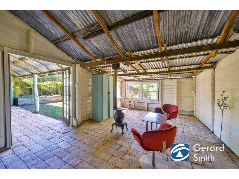 10 Carra Avenue, Douglas Park NSW 2569
