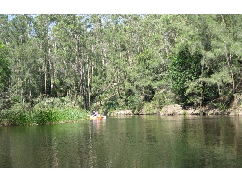 10 Carra Avenue, Douglas Park NSW 2569