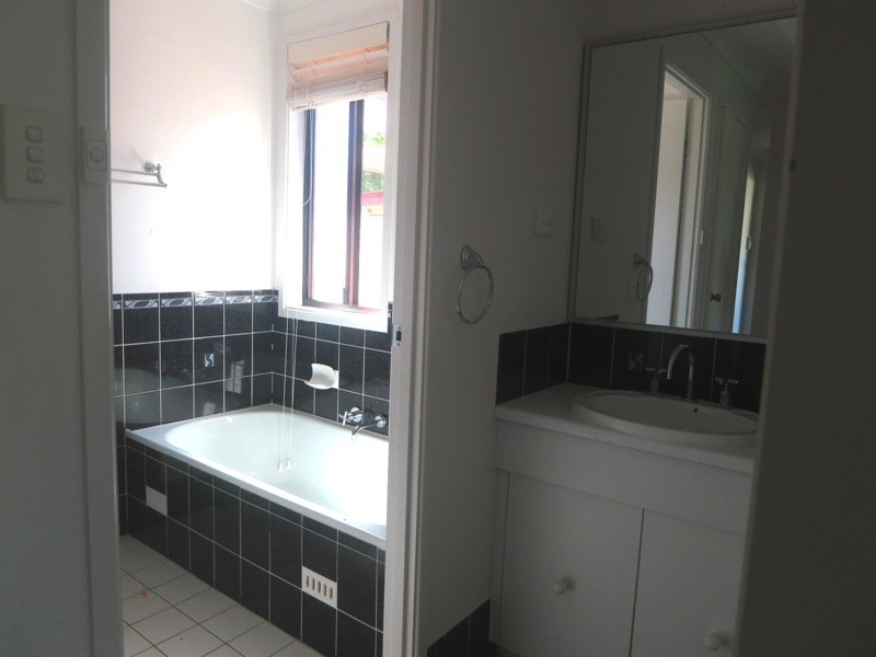 39 Park Street, Tahmoor NSW 2573