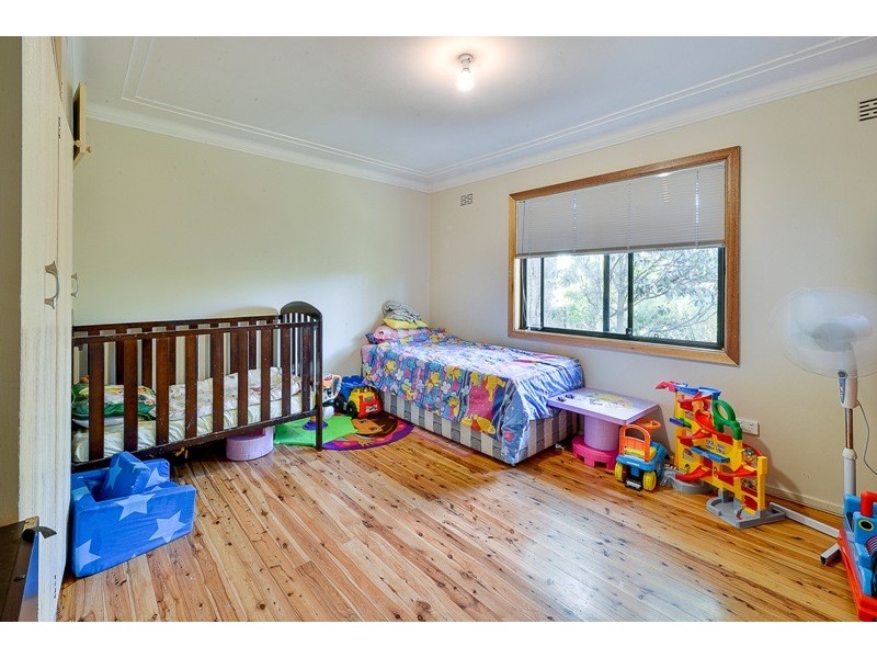 3 Prince Street, Picton NSW 2571